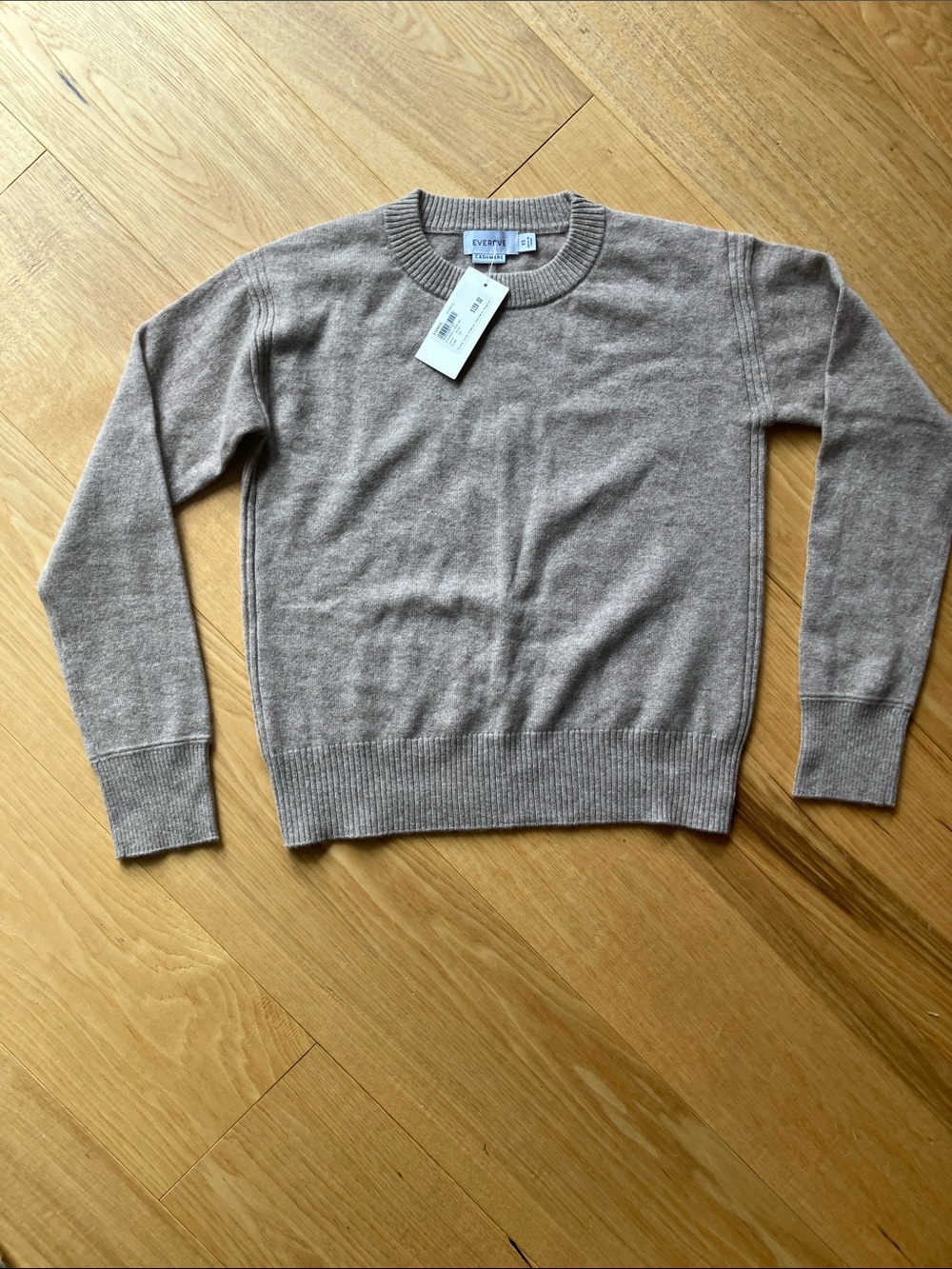 Evereve Minka Crewneck Cashmere Sweater in Taupe Heather
